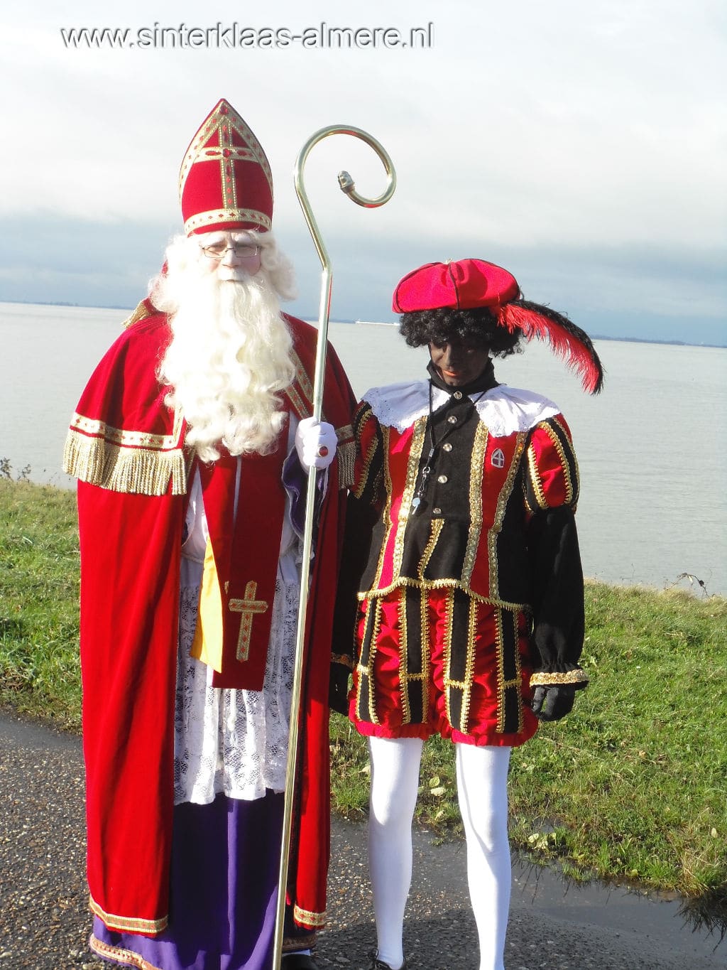 Sinterklaas op de dijk in Almere
